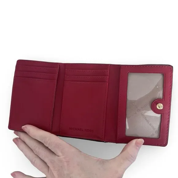 Michael Kors burgundy/Purple Kisslock Quilted Compact Wallet - Picture 6 of 10